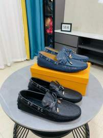 Picture of Louis Vuitton Shoes _SKULVsz38-44mnf050312128